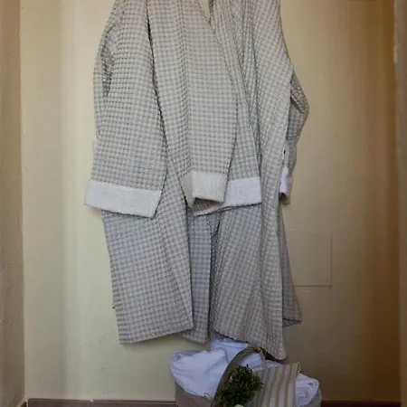 农家乐 Ripaiani *